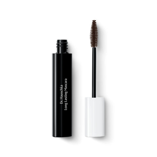 Dr. Hauschka Long Lasting Brown Mascara applied on eyelashes, showcasing natural, defined eye makeup with brown mascara in a beauty product shot.