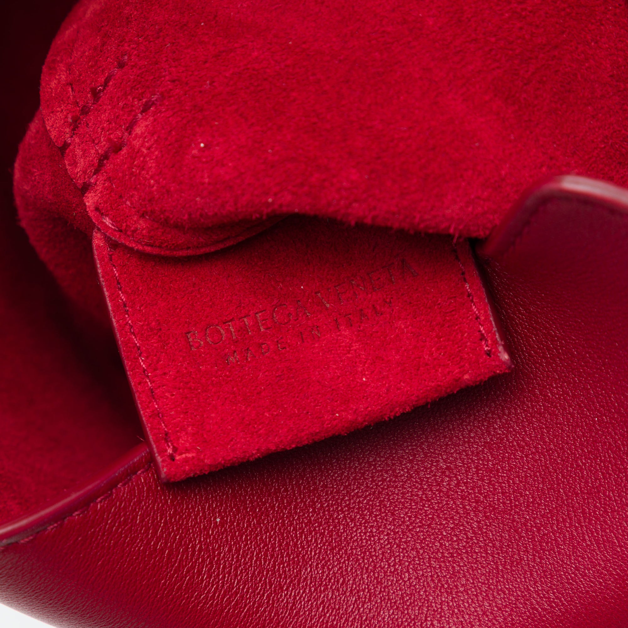 Calfskin Cradle Shoulder Bag Red - Lab Luxury Resale