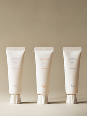 De mi flor Fleurage Hand Cream 40ml in elegant tube, featuring floral packaging, for nourishing and moisturizing hands.