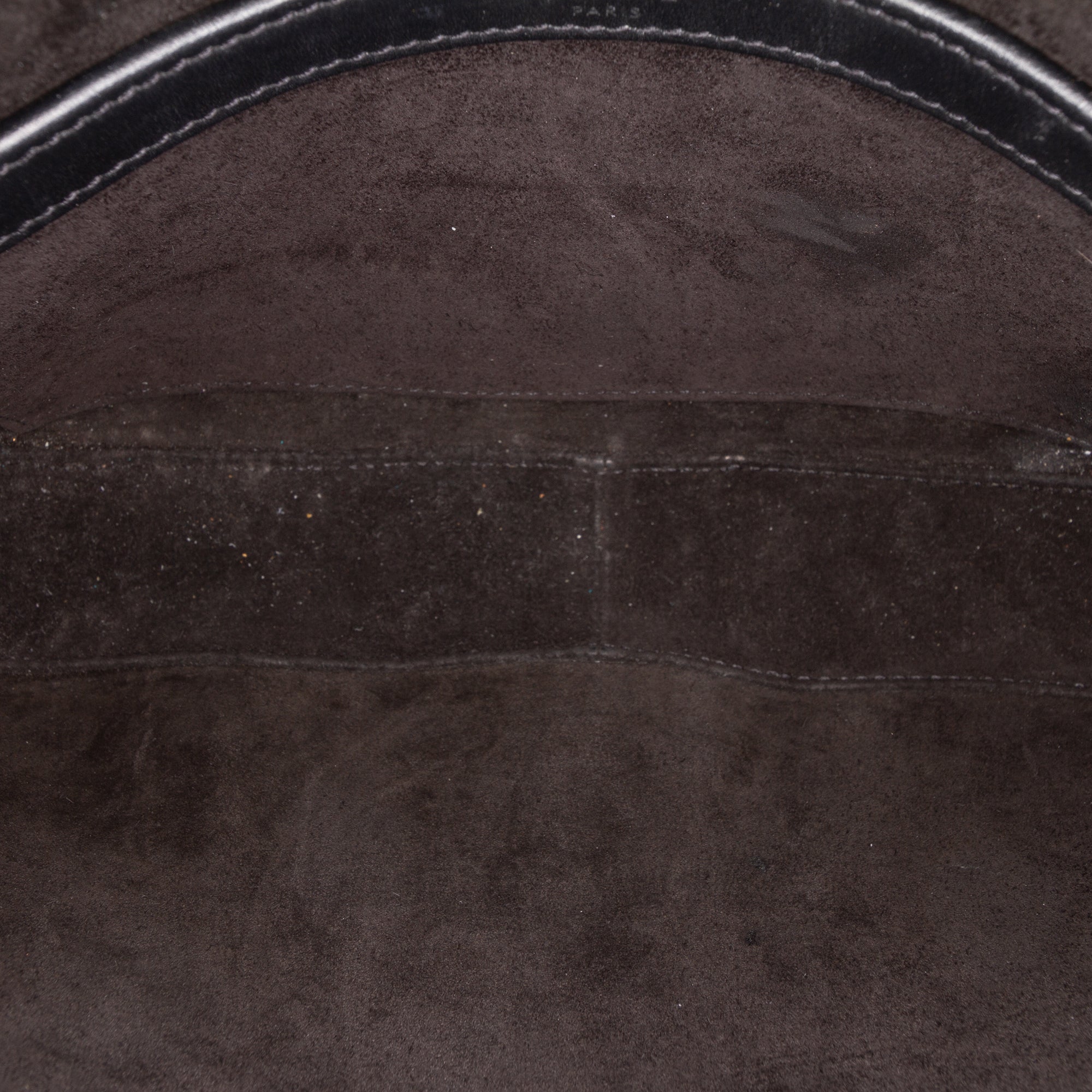 Smooth Calfskin Logo Messenger Bag Black - Lab Luxury Resale