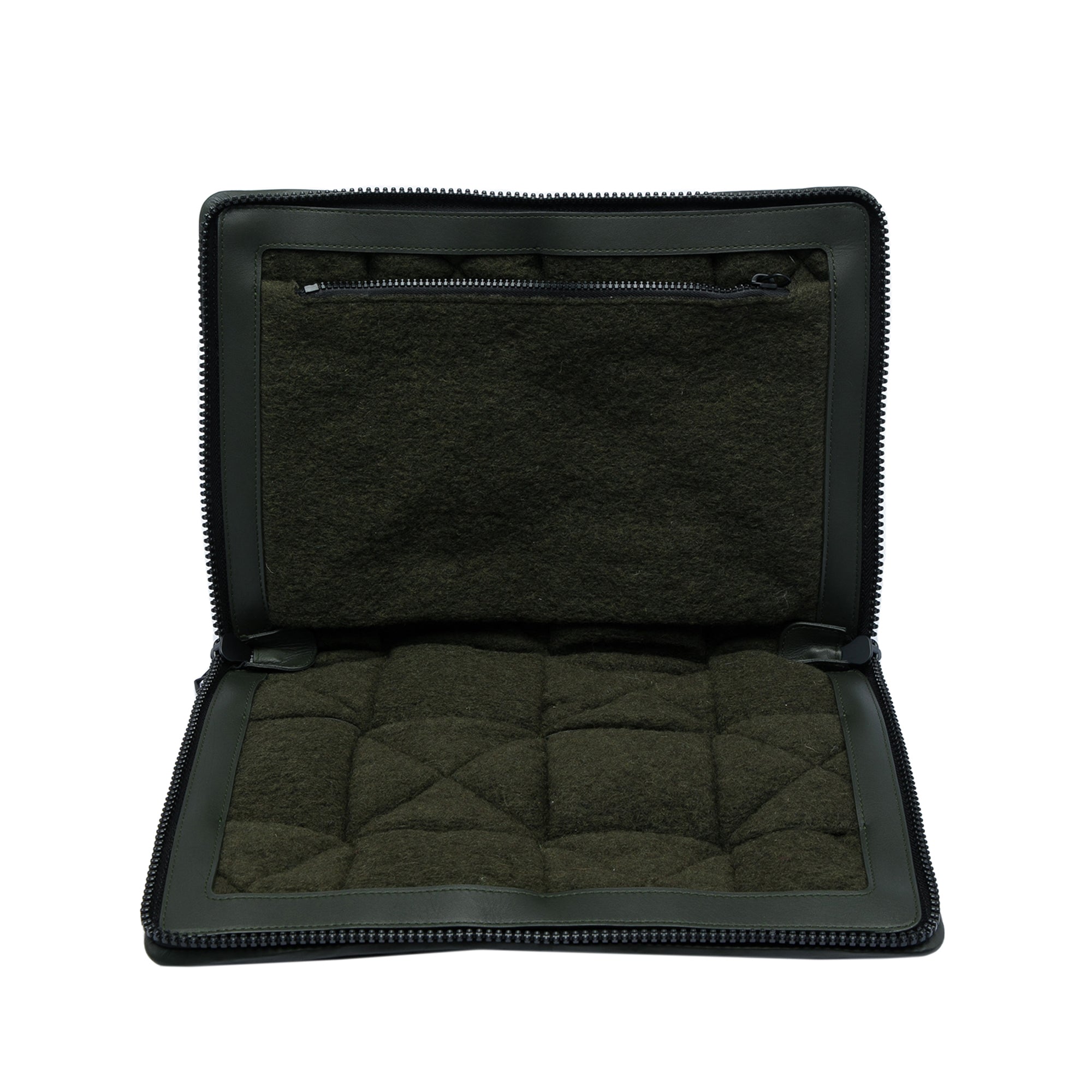 Maxi Nappa Intrecciato Padded Laptop Case Green - Lab Luxury Resale