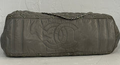 Pre-Owned Chanel Paris Byzance Tweed on Stitch Nylon Bubble Tote Green