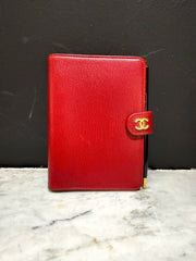 Pre-Owned Chanel Vintage Red Leather Agenda