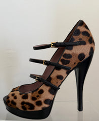 Gucci Lisbeth leopard pony pump size 37, stylish women's shoes with leopard print and sleek design.