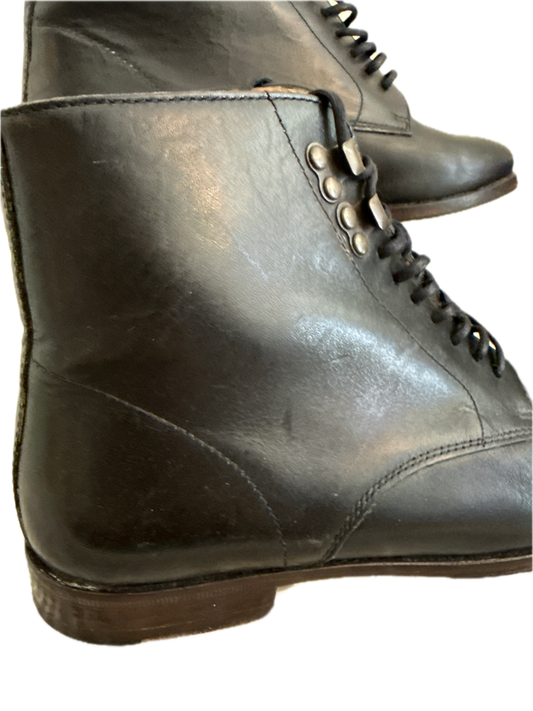 APC Lace Up Boot Size 38