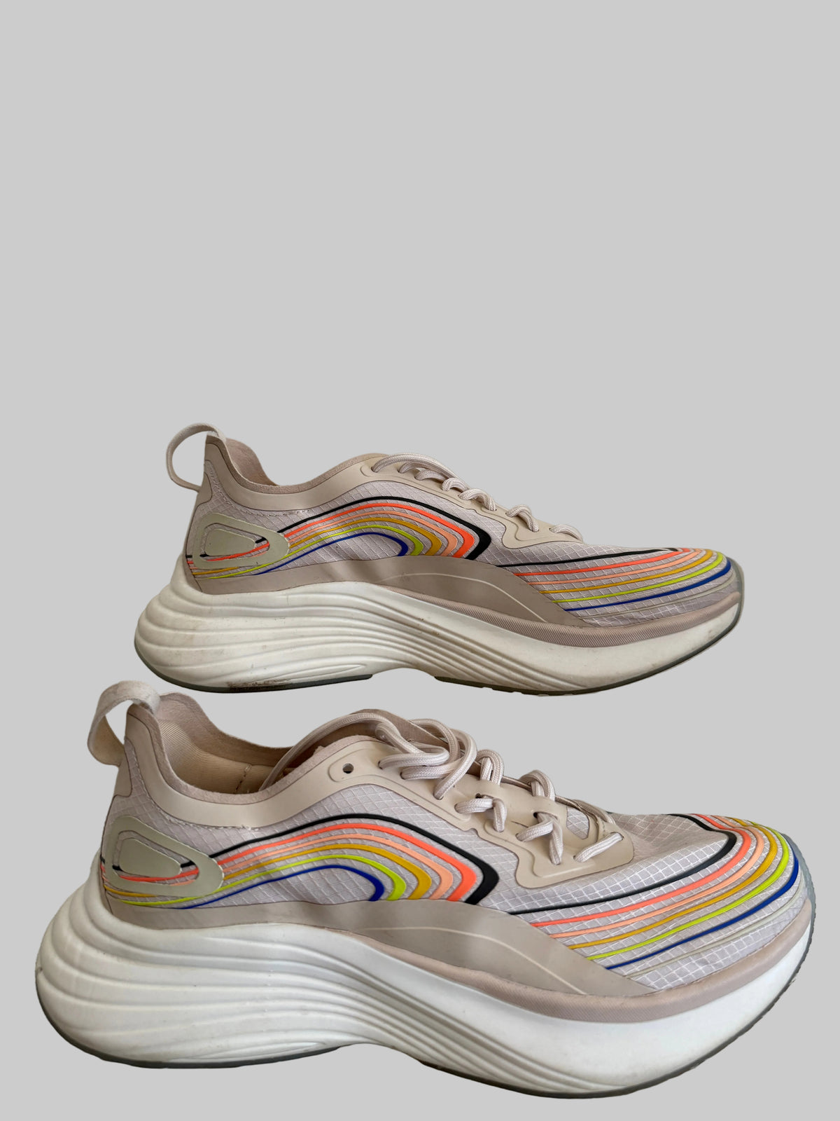 APL Streamline Rainbow Runners Size 7.5