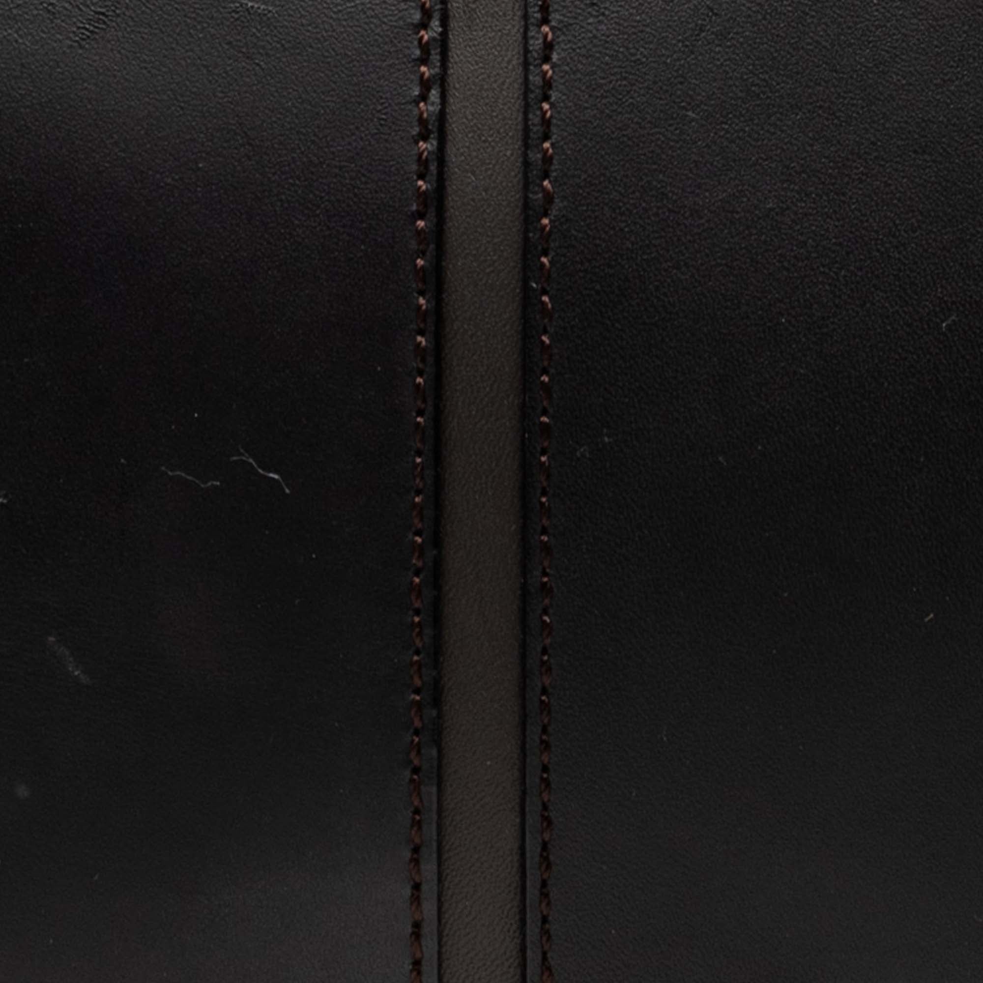 Leather Crossbody Brown - Lab Luxury Resale