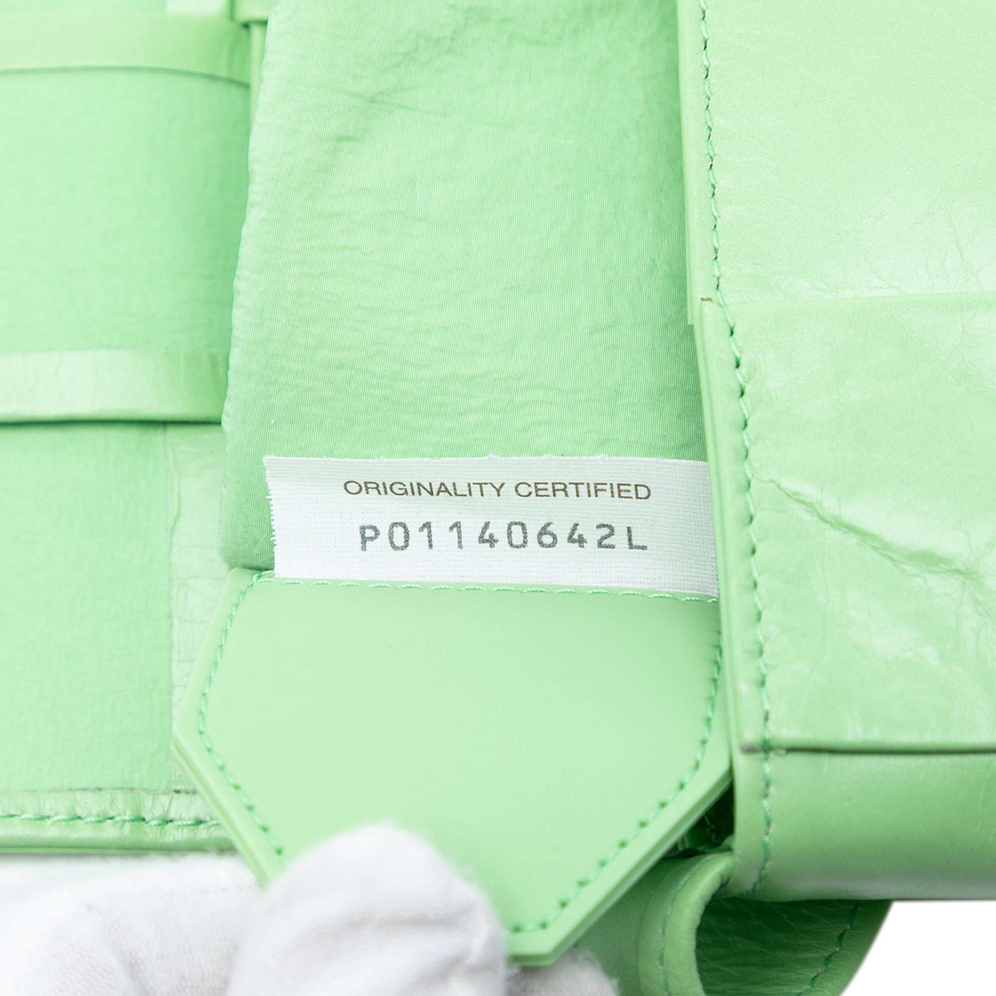 Candy Nappa Intrecciato Cassette Crossbody Green - Lab Luxury Resale
