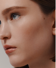Hermès Silky Lipstick Shine in various shades, featuring a sleek, elegant packaging and vibrant, glossy lipstick inside.