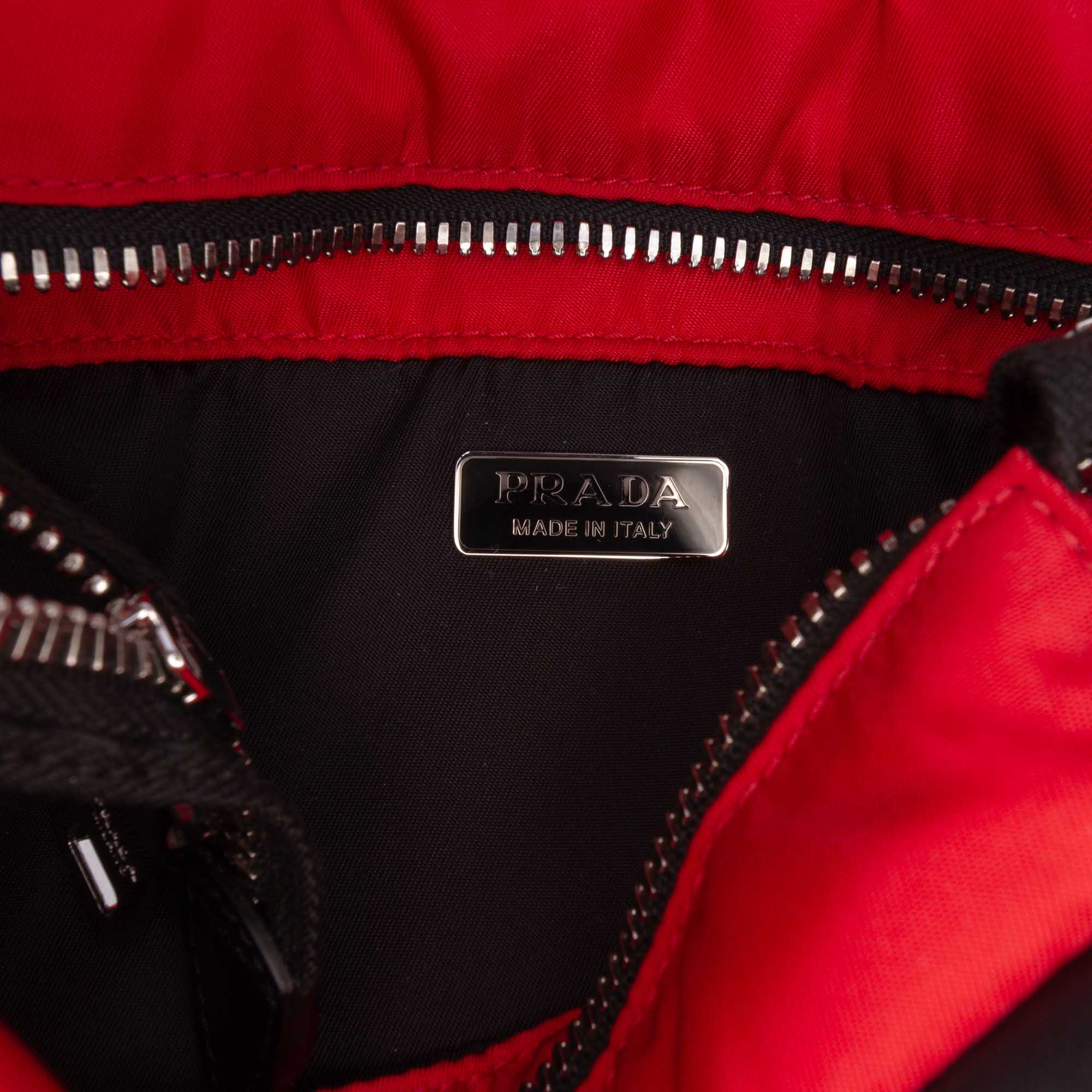Small Tessuto Pocket Cargo Tote Red - Lab Luxury Resale