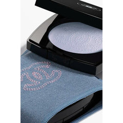 Chanel Coco Denim Illuminating Powder from the 2026 Spring Limited Edition collection, featuring a denim-inspired design and packaging.