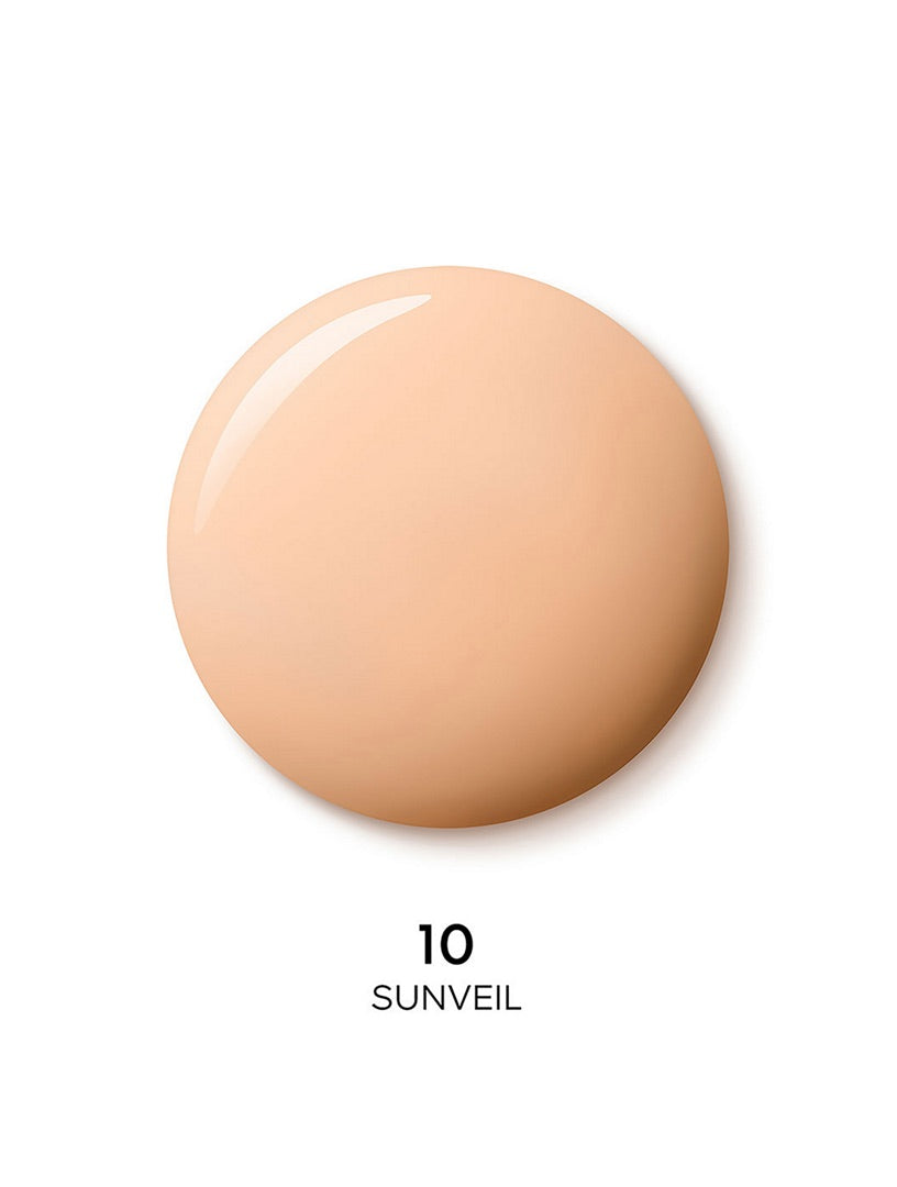 Guerlain Terracotta Joli Teint tinted moisturizer with sun protection, in multiple shades, displayed with sunveil in natural light